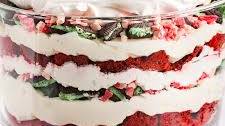 Peppermint Cheesecake Trifle