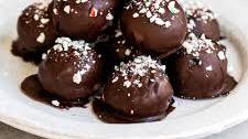 Peppermint Oreo Truffles