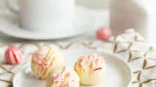 Peppermint White Hot Chocolate Bombs