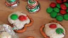 Pretzel Peppermint Bark Bites