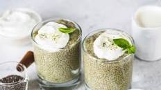 Pudding de chia au thé matcha