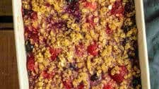 Quinoa Mixed Berry Crumble (Vegan, Gluten-Free)