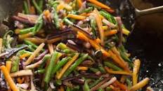 Rainbow Carrot Stir-Fry