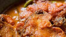 Rui Mach er Kalia / Spicy Rohu Fish Curry