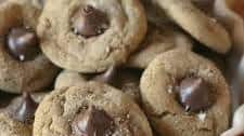 Salted Caramel Kiss Cookie