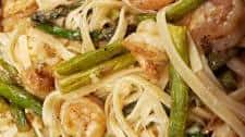 Shrimp and Asparagus Fettuccine