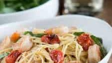 Shrimp and Roasted Tomato Pasta with Garlic Wine Sauce