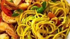 Simple Classic Filipino Pancit Canton with Shrimp
