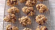 Spiced Cranberry Oatmeal Cookies