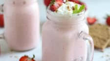 Strawberry Cheesecake Smoothie