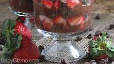 Strawberry Chocolate Pudding Parfait