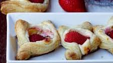 Strawberry Cream Cheese Pastry