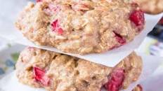 Strawberry Oatmeal Cookies