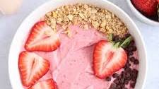 Strawberry Smoothie Bowl