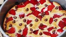 Strawberry chocolate chip cake