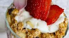 Summer Berry Parfait with Yogurt and Granola