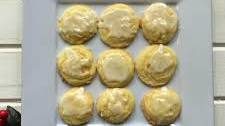 Sweet & Tangy Iced Lemon Cookies