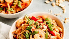 Thai Peanut Sauce Noodles with Shrimp