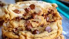 The BEST Chewy Chocolate Chip Cookies