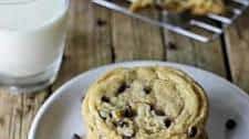 The Best Chewy Chocolate Chip Cookies (ever)