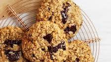 The Best Lactation Cookies (for nursing mamas!)