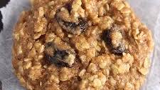 The Ultimate Healthy Soft & Chewy Oatmeal Raisin Cookies