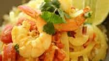 15-Minute Shrimp Curry with Cauliflower Rice