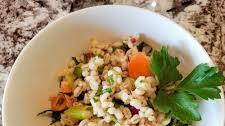 Barley salad with herbs and lemon
