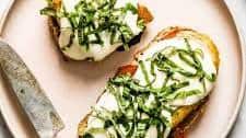 Chicken Caprese Sandwich Recipe