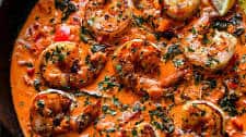 Creamy Garlic-Paprika Shrimp Skillet