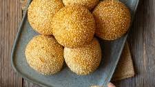 Crispy Sesame Balls - Jian Dui (芝麻球)