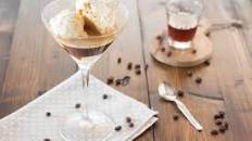 Gelato affogato al caffè
