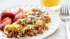 Quick and Easy Corned Beef Omelet
