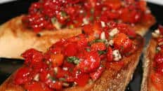 Red Pepper Bruschetta (No Tomatoes!)
