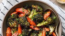 Roasted Broccoli & Carrots (Easy Side Dish!)