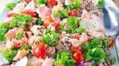 Salmon Quinoa and Kale Salad