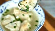 Shanghai-style Vegetable and Pork Wonton Soup (上海菜肉馄饨)