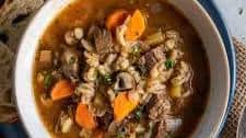 Slow Cooker Beef Barley Soup