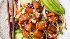 Spicy Asian Salmon Salad