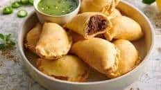 Spicy Beef Empanadas with green herb sauce