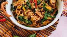 Thai Basil Noodles