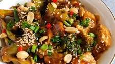 Tofu broccoli stir fry in spicy peanut sauce