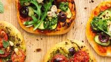 Vegan mini pizzas