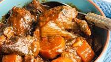slow cooked paprika beef (goulash)