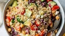 25-Minute Greek Quinoa Salad with Feta