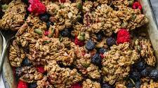 Berry Granola (Crunchy Clusters!)