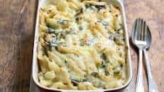 Cheddar, Cauliflower & Spinach Pasta Gratin