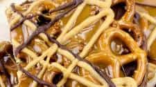 Chocolate Caramel Peanut Butter Pretzel Bars