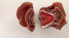 Chocolate Strawberry Roses Bouquet