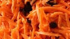 Classic Carrot Raisin Salad